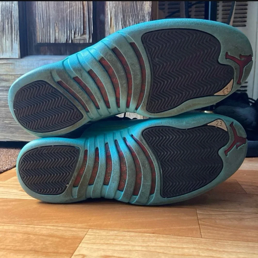 Air Jordan 12 Retro ‘Gamma Blue’ - Picture 5 of 10